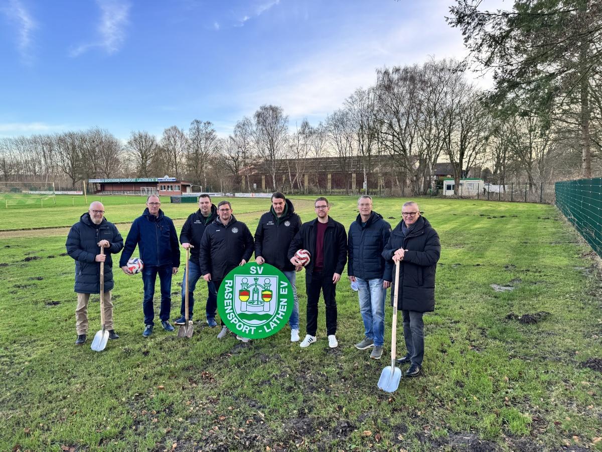 Neuer Soccercourt mit Beachvolleyballfeld entsteht in Lathen Neuer Soccercourt mit Beachvolleyballfeld entsteht in Lathen