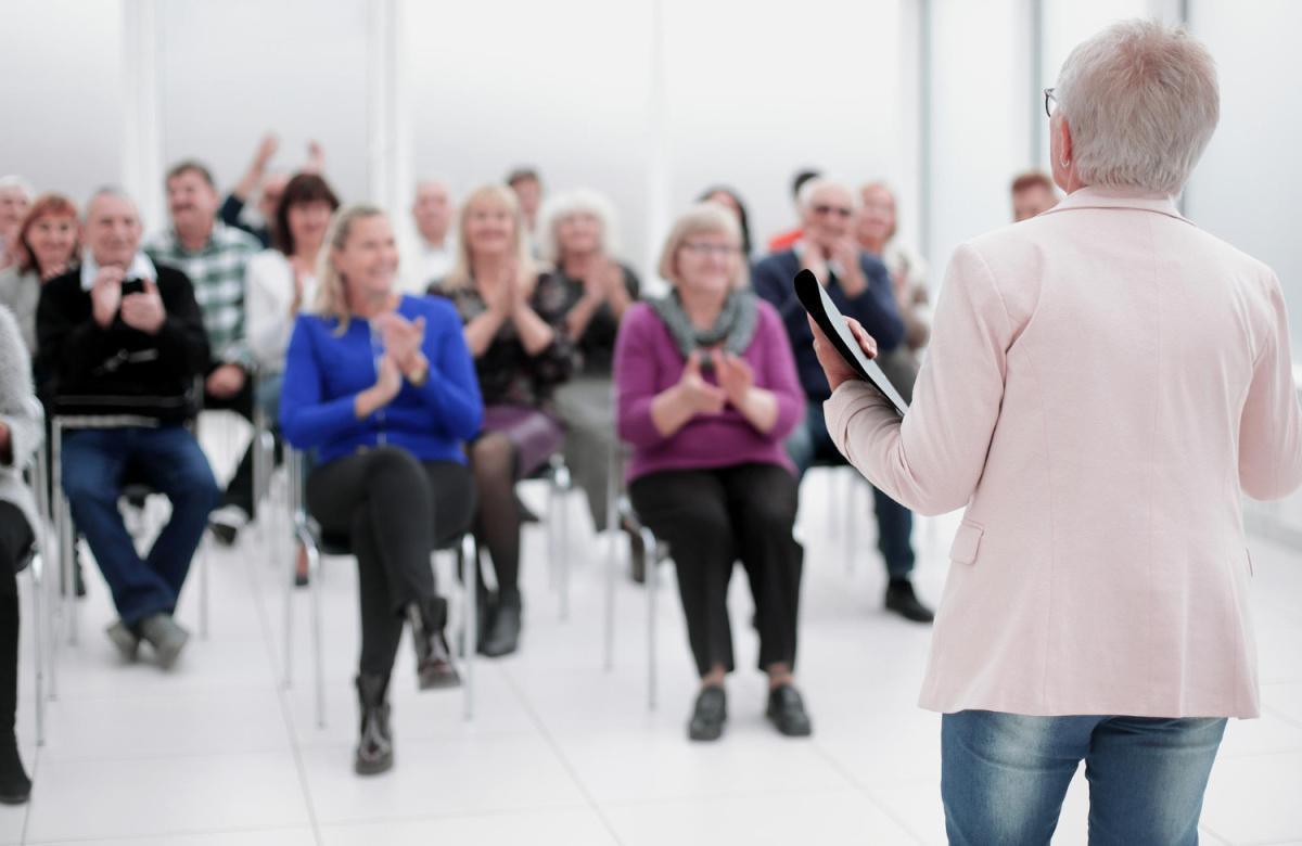 Auf dem Weg in die Selbständigkeit - Intensiv-Seminar für Existenzgründende Auf dem Weg in die Selbständigkeit - Intensiv-Seminar für Existenzgründende