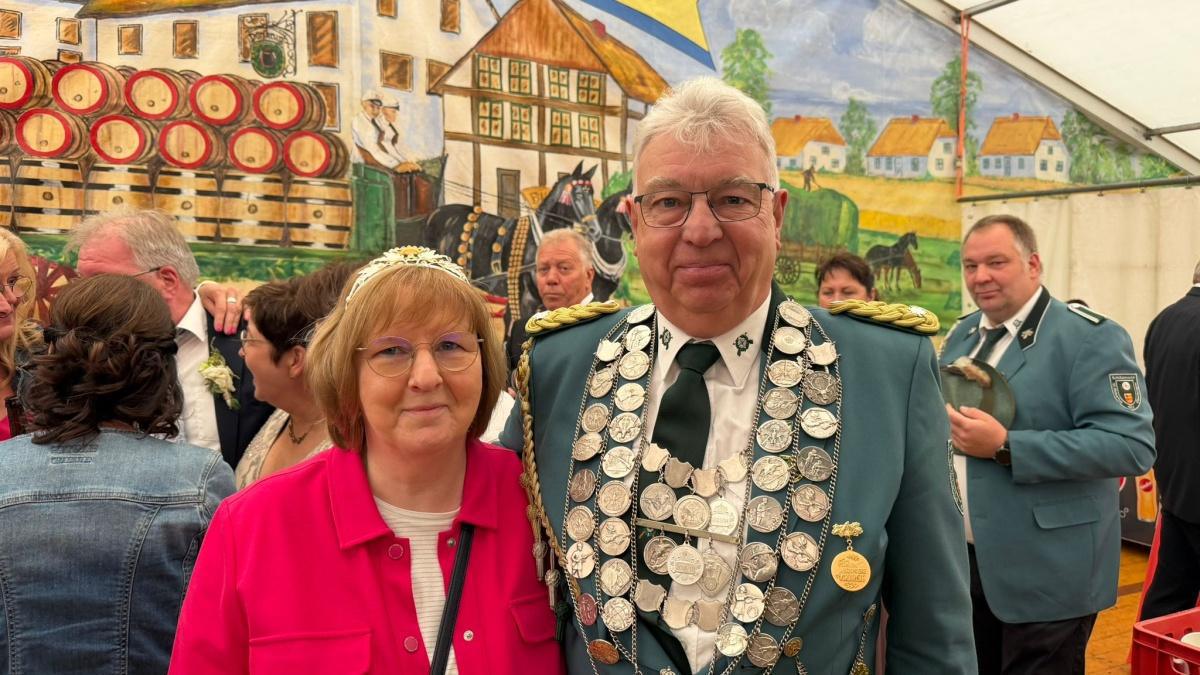 Neues Schützenkönigspaar in Oberlangen