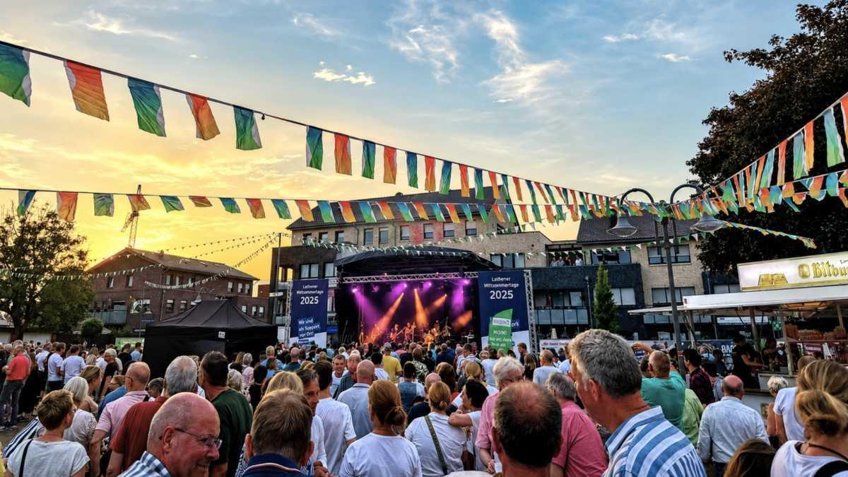Lathener Mittsommertage 2026: ABBA-Show, WM 2026 Public Viewing & NDR 1 Kultbühne