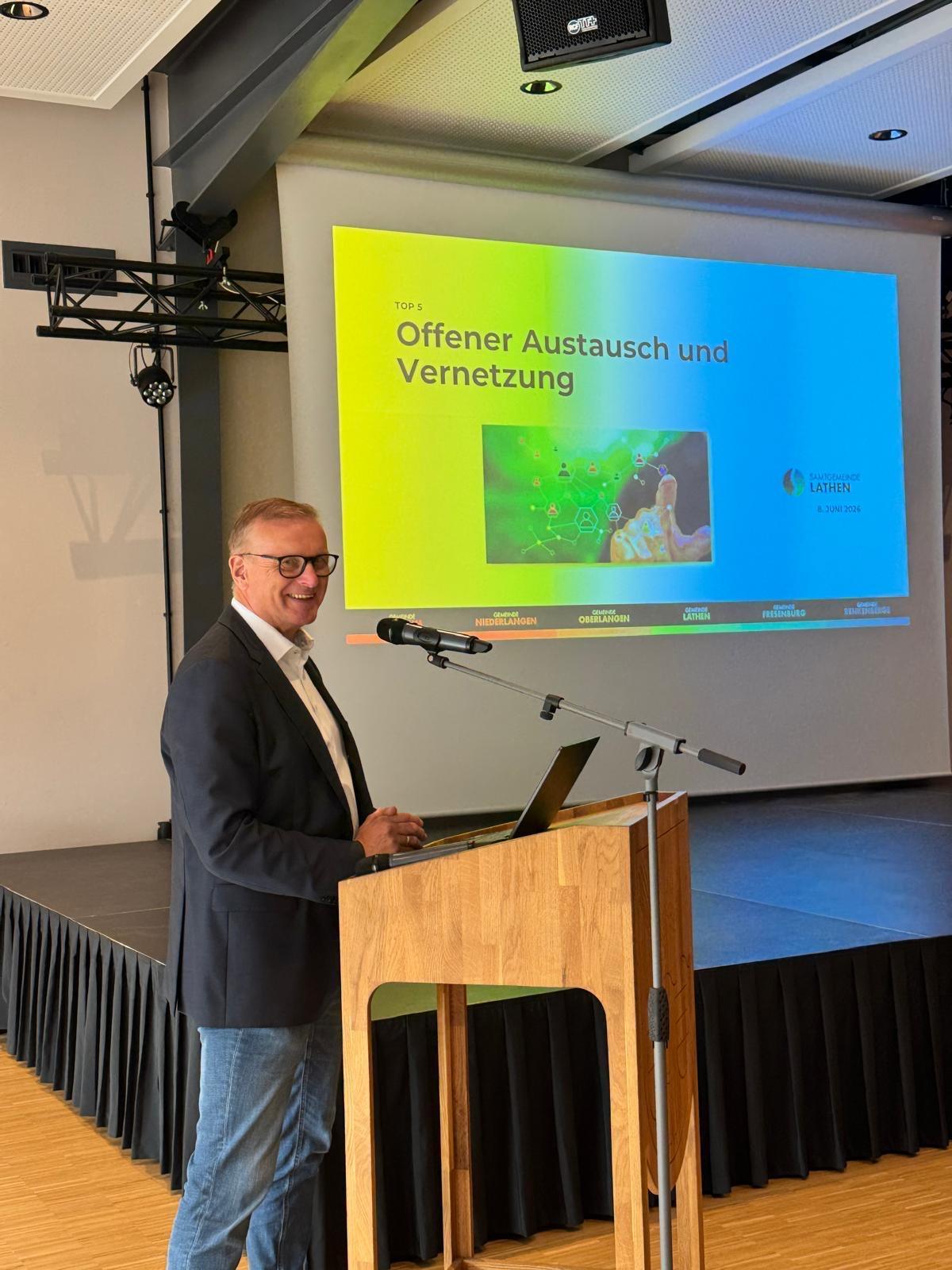 Forum Wirtschaft und Forum Vereine erfolgreich gestartet Forum Wirtschaft und Forum Vereine erfolgreich gestartet