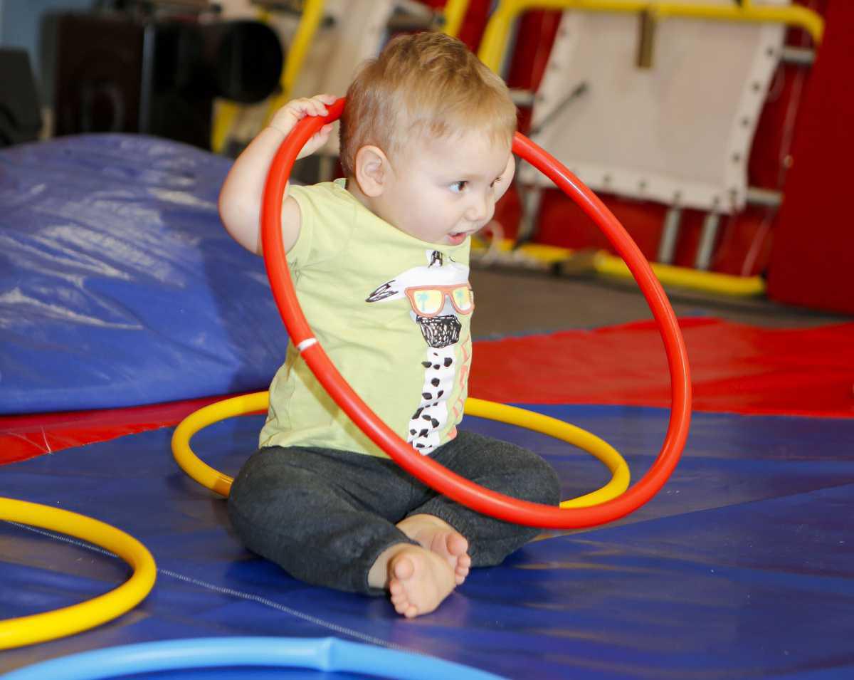 Cours de baby gym pour non marcheurs