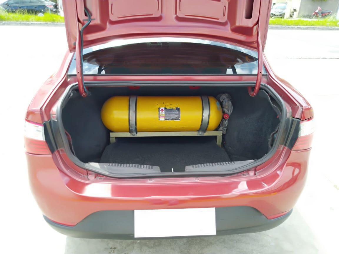 Gran Siena 1.4 Completo GNV