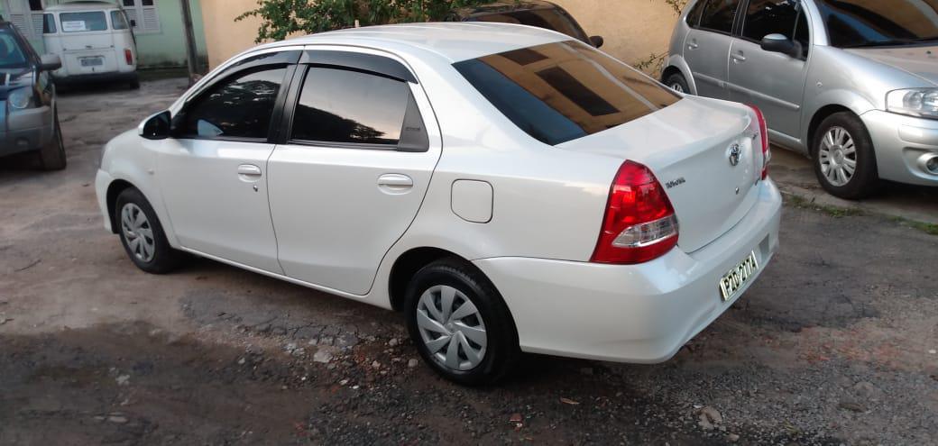 Etios Completo XS Automático GNV