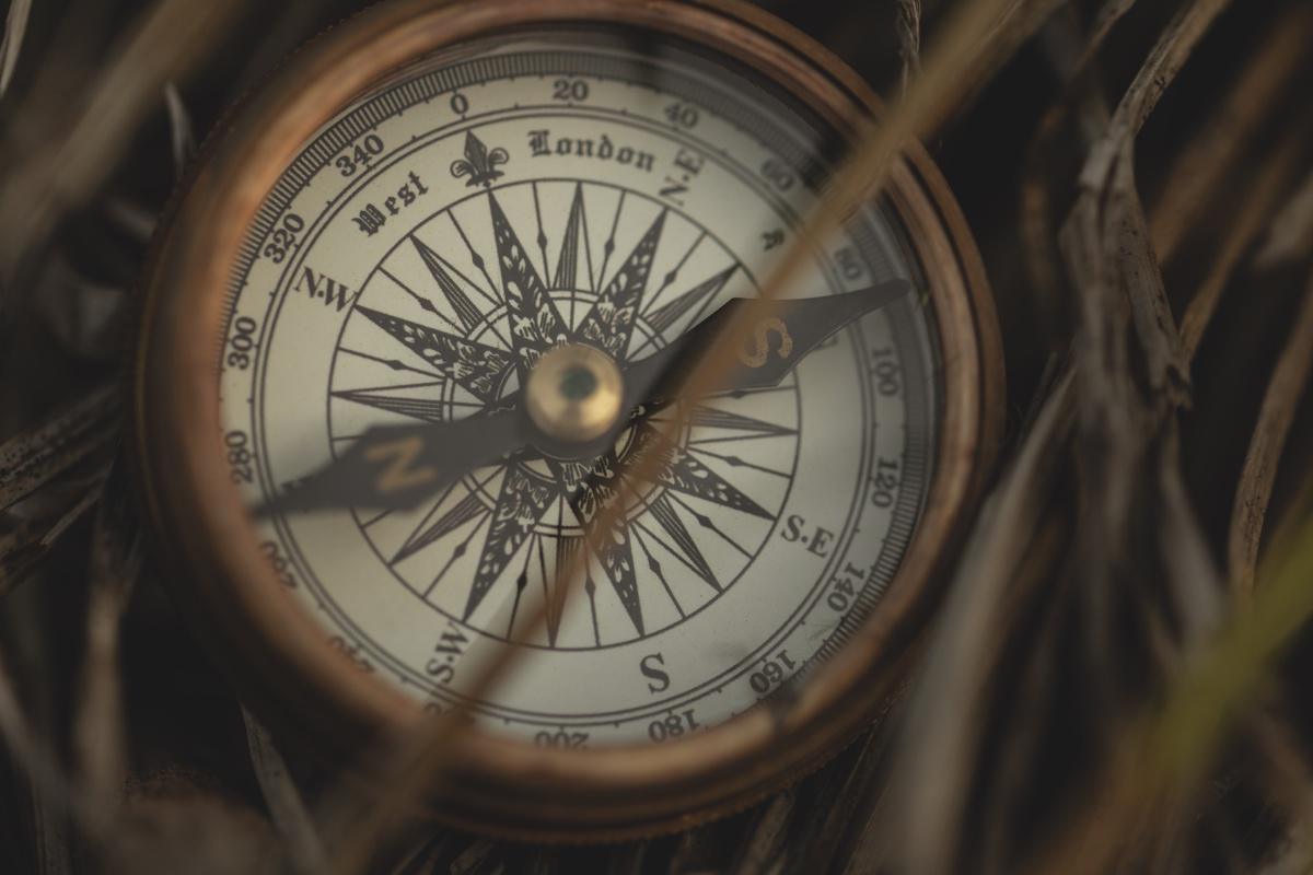 Compass & CAR Compass & CAR
