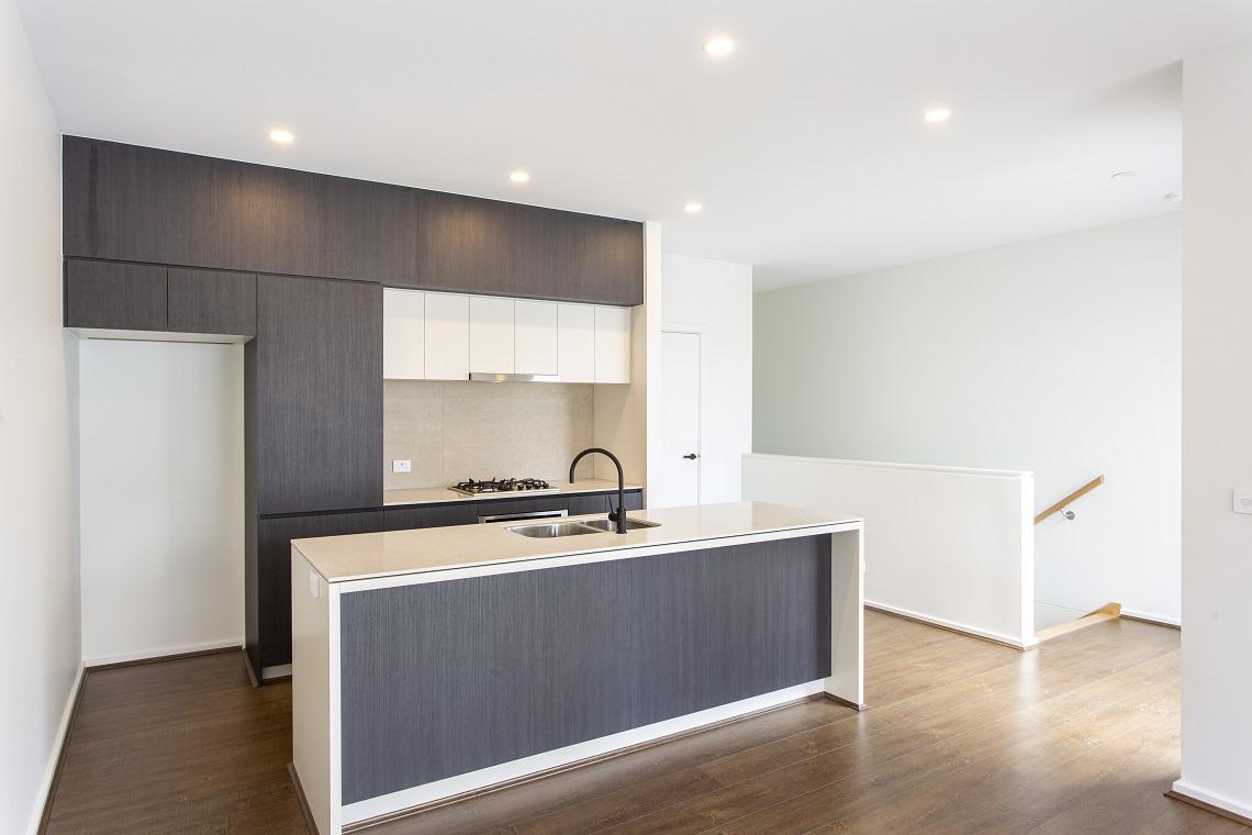 Completed-kitchen-dark-scheme-December-2019