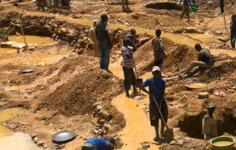 RD Congo: 50 jovens morrem ao desabar mina de ouro