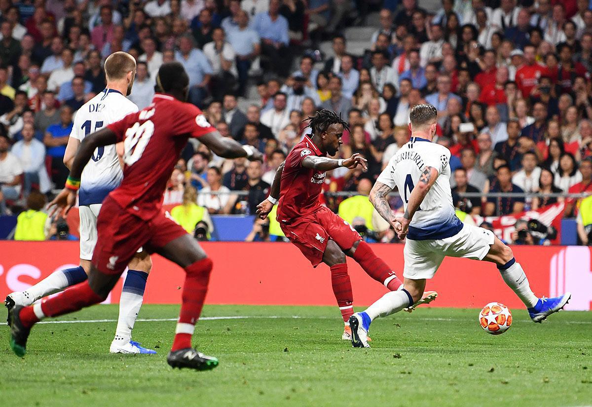 ”It’s Saturday night,and I like the way you move - Divock Origi” ”It’s Saturday night,and I like the way you move - Divock Origi”