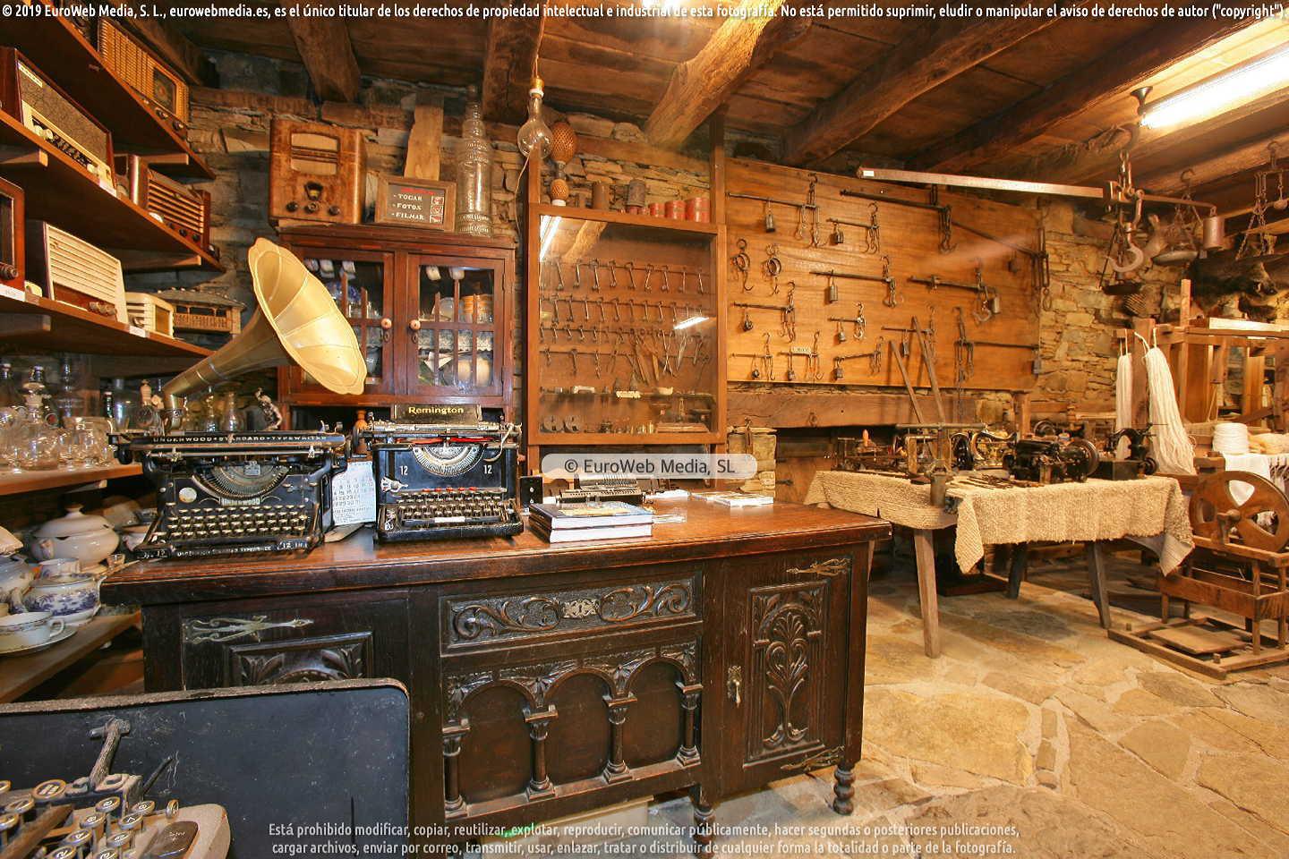 Foto de Museo Etnográfico de Esquíos en Santa Eulalia de Oscos, Asturias
