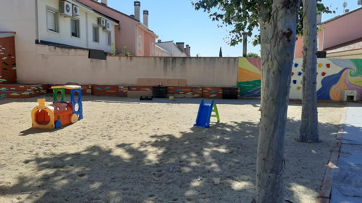  Comienzan las obras de remodelación del patio de la Escuela Infantil “Fantasía”