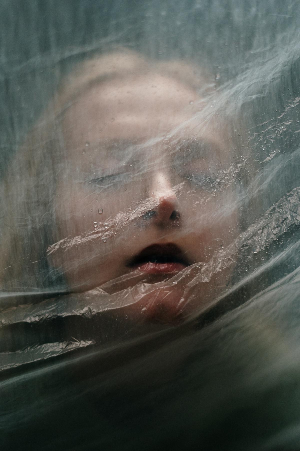 Gefühle kommen und gehen wie Wolken an einem windigen Himmel ...