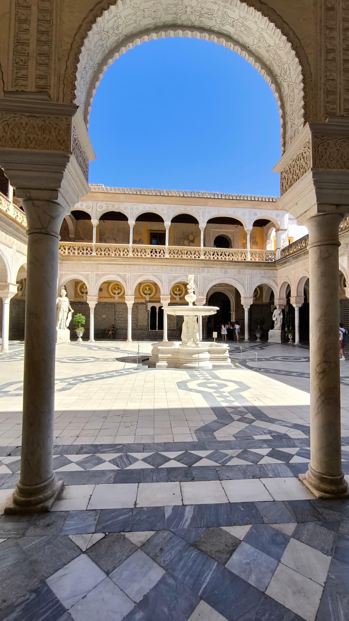 Casa de Pilatos (Sevilla) Casa de Pilatos (Sevilla)