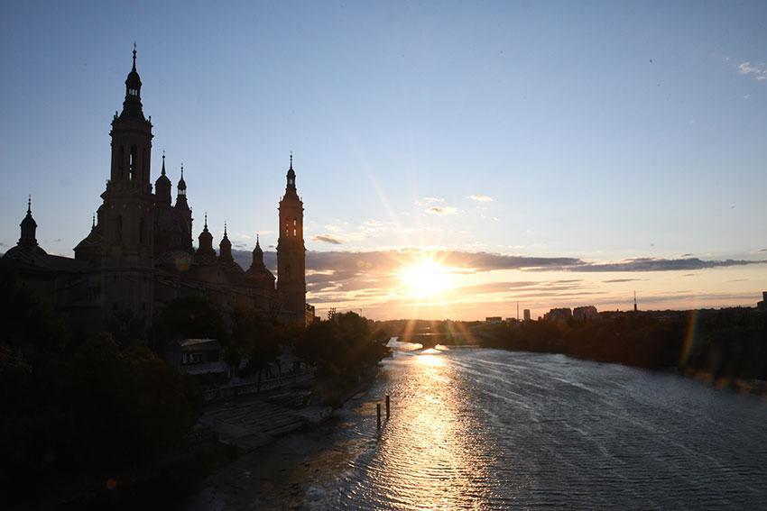 Puente de Piedra (Zaragoza) Puente de Piedra (Zaragoza)