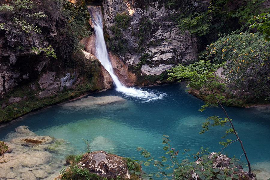 (Parking) Nacedero Urederra - Baquedano Información (Parking) Nacedero Urederra - Baquedano Información