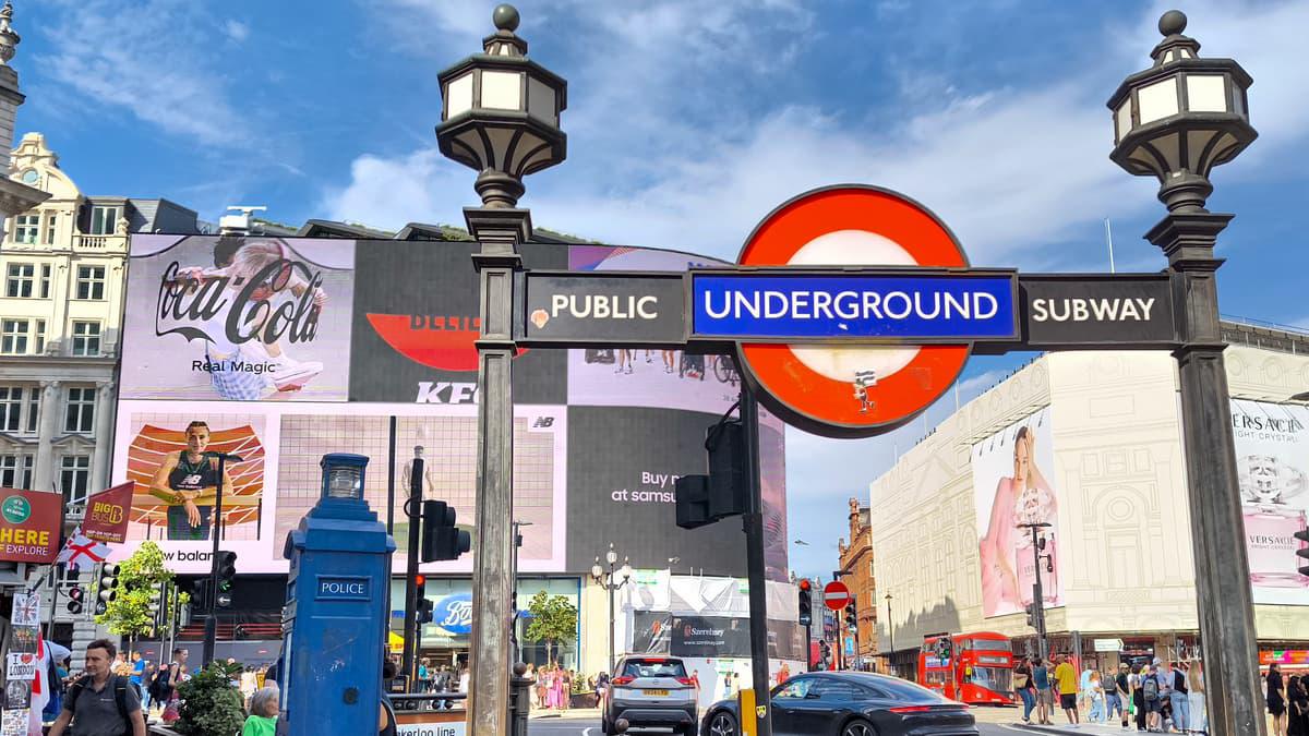 Piccadilly Circus (Londres)