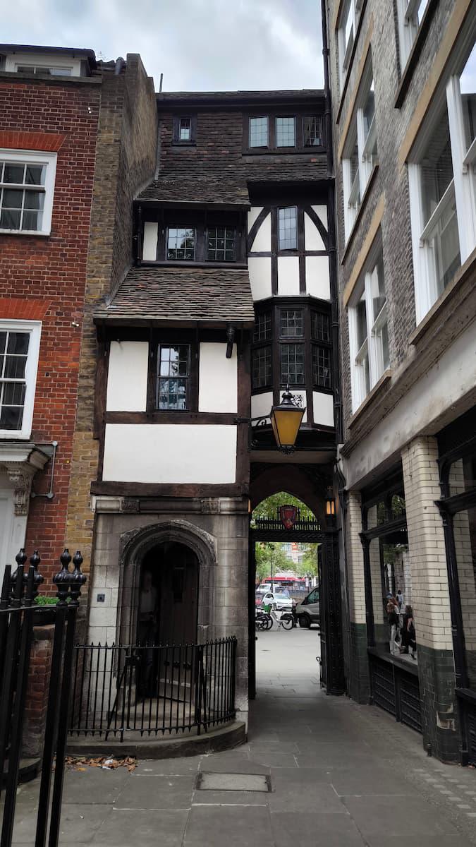 Iglesia San Bartolomé el Grande (Londres)