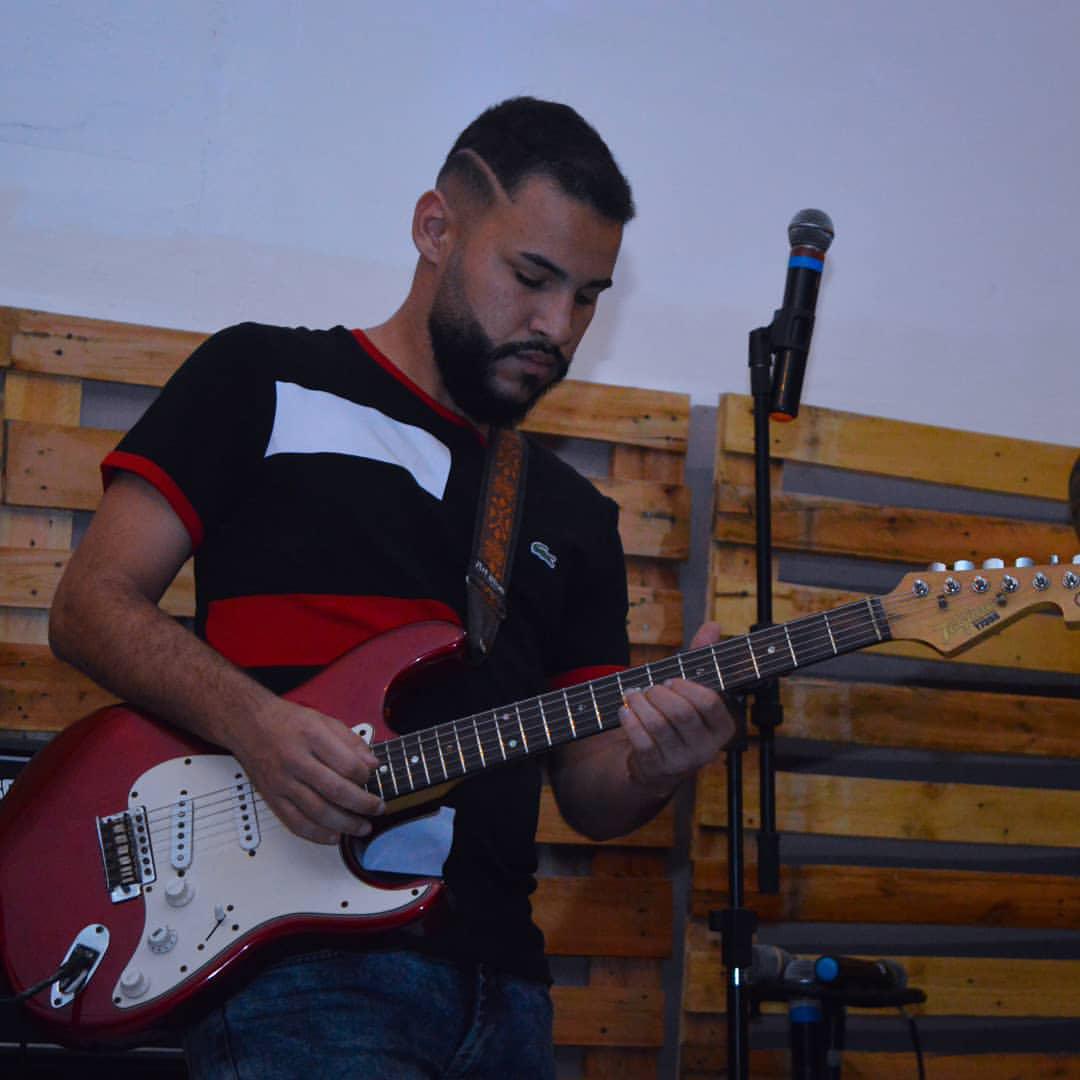 Adoração Sem Limites