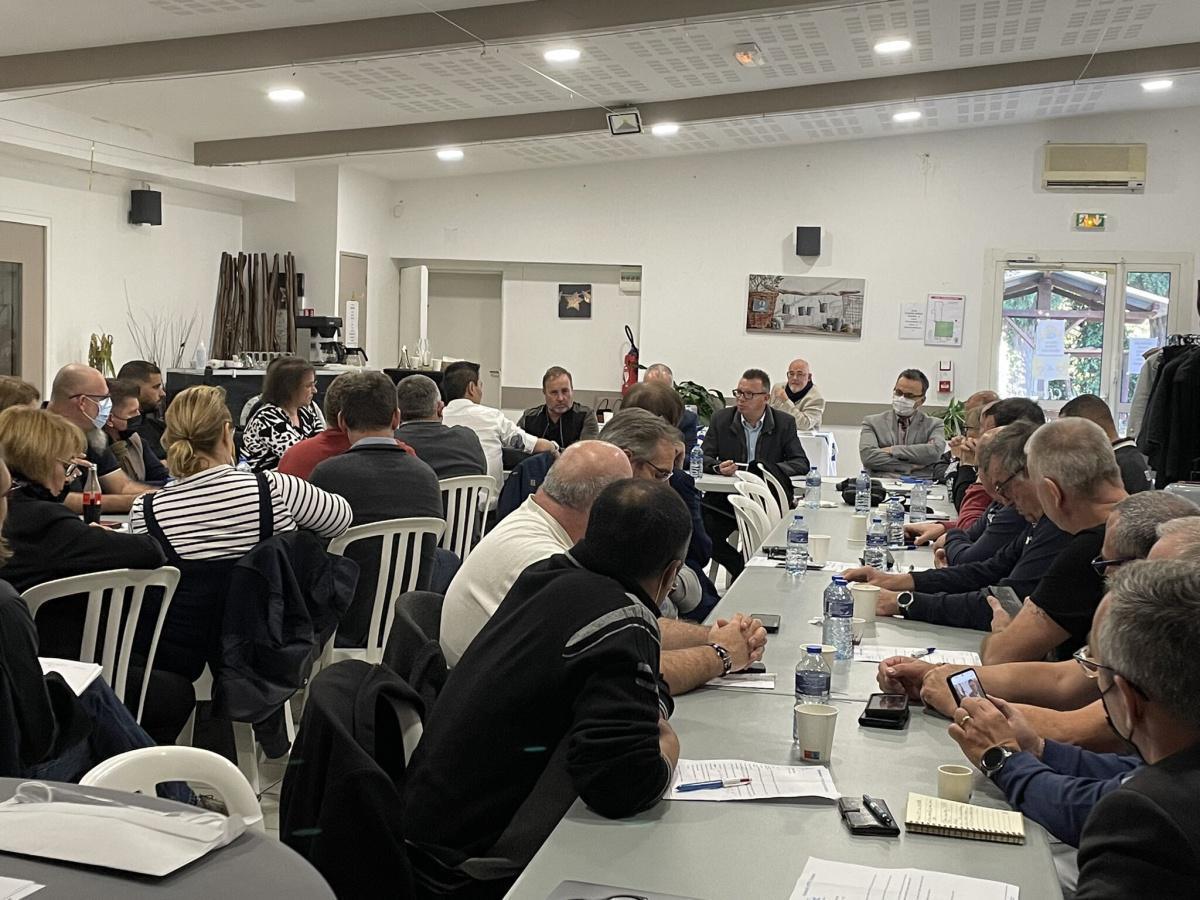 Cyril CHABANIER remercie la CFTC SUEZ sur Twitter Cyril CHABANIER remercie la CFTC SUEZ sur Twitter