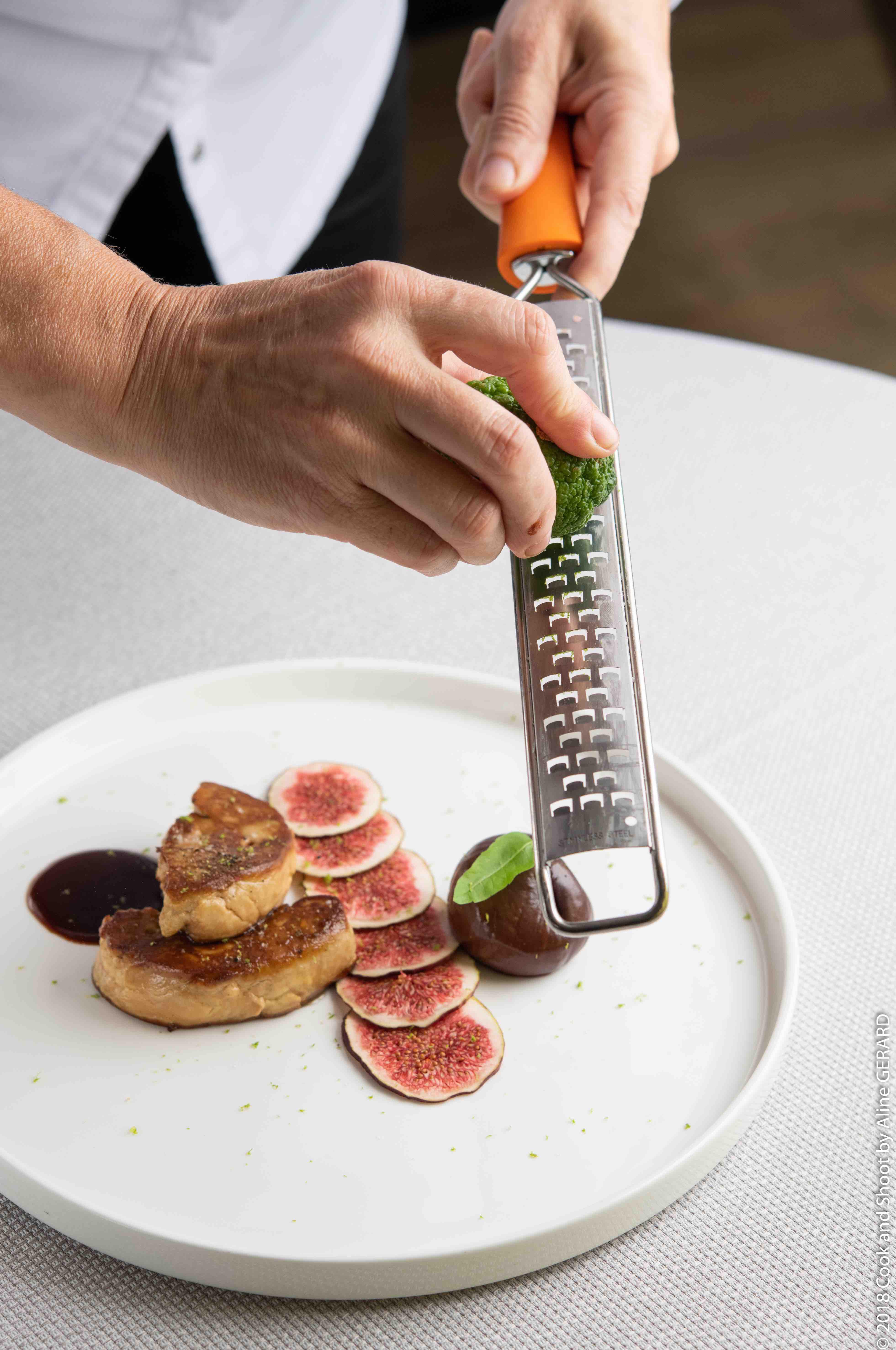 Le Pressoir De Bacchus Un Duo Mere Fils En Cuisine