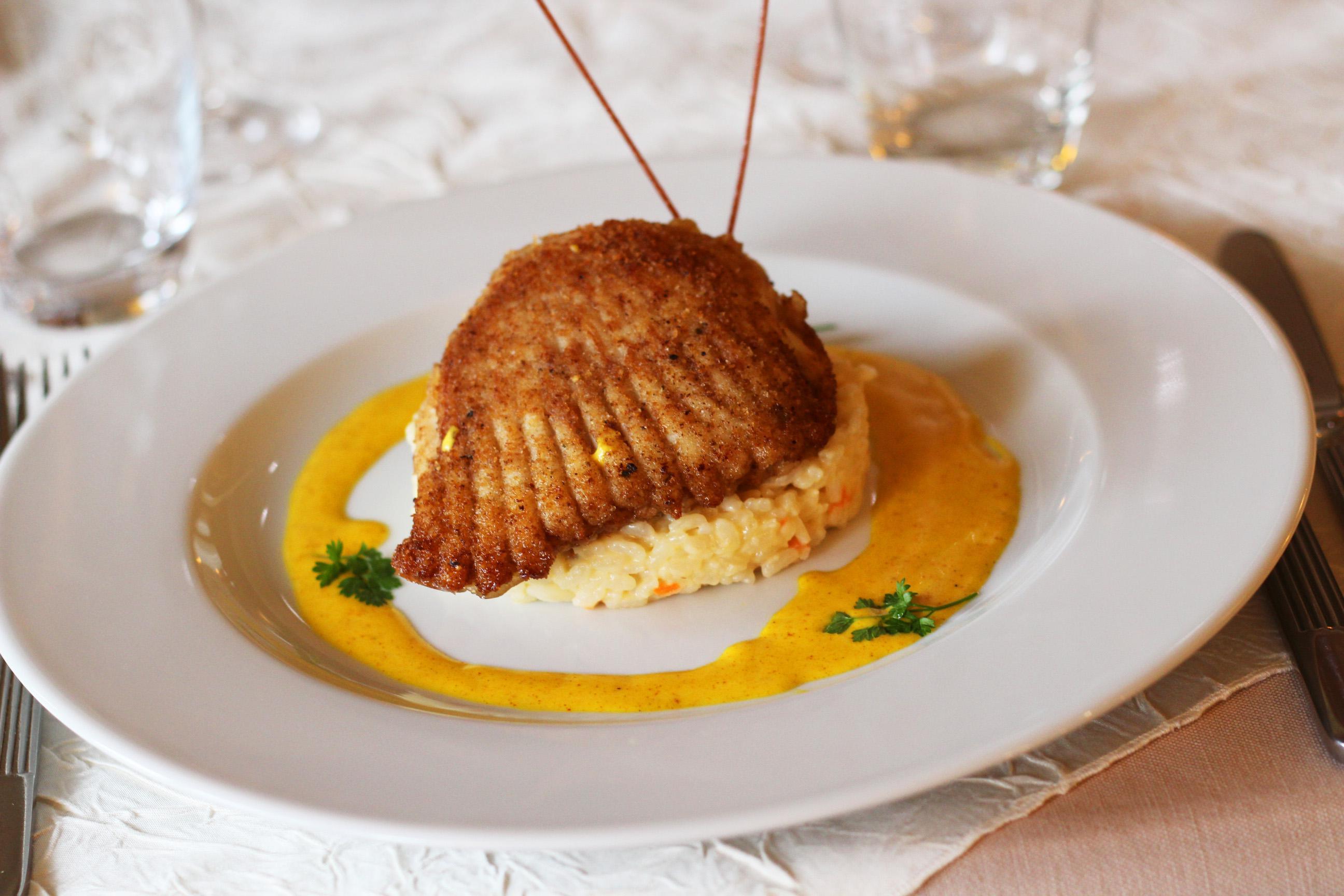 Raie Poelee En Croute De Pain Risotto Cremeux Aux Petits Legumes