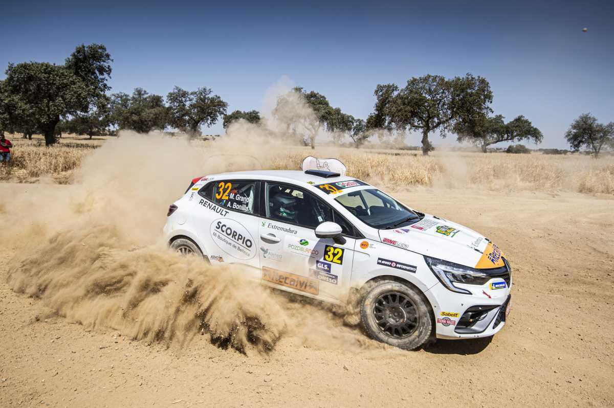 Primer triunfo de Miguel Grande Primer triunfo de Miguel Grande