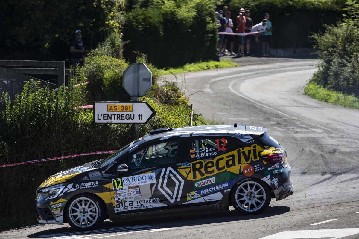 El campeón de la Beca U24, Unai de la Dehesa, nuevo piloto del Renault Recalvi Rally Team El campeón de la Beca U24, Unai de la Dehesa, nuevo piloto del Renault Recalvi Rally Team