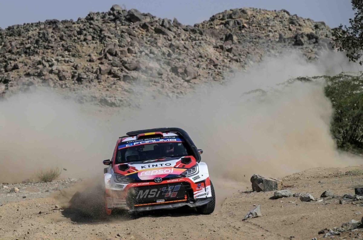Jan Solans y Alejandro Cachón despiden la temporada en el Rallye de Arabia Saudí Jan Solans y Alejandro Cachón despiden la temporada en el Rallye de Arabia Saudí