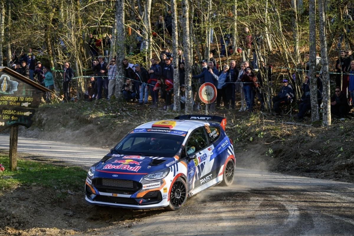 Alejandro Cachón y Gil Membrado suben al podio en su primer Rallye de Croacia