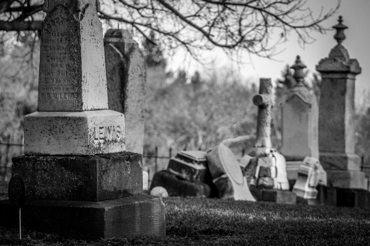 Public Urged To Renew Family Graves Leases