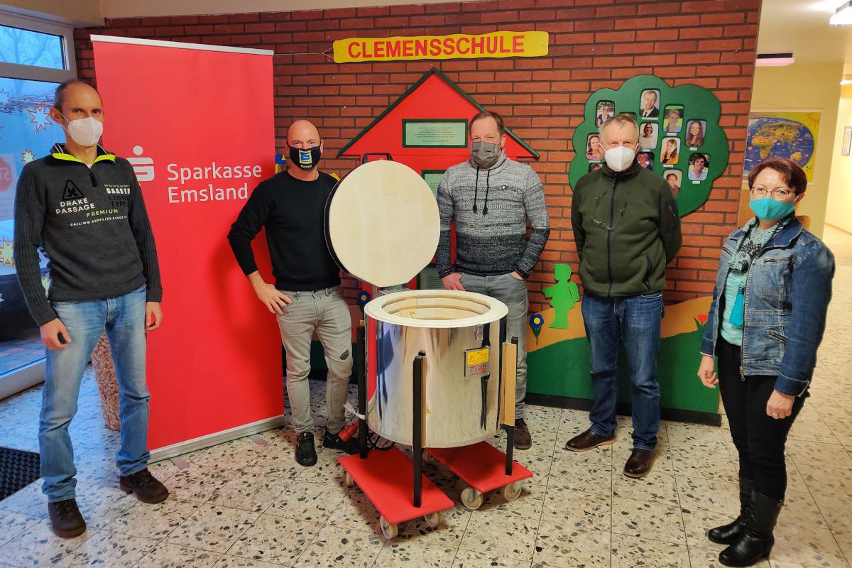 "Heißes Geschenk" für Grundschule Wesuwe