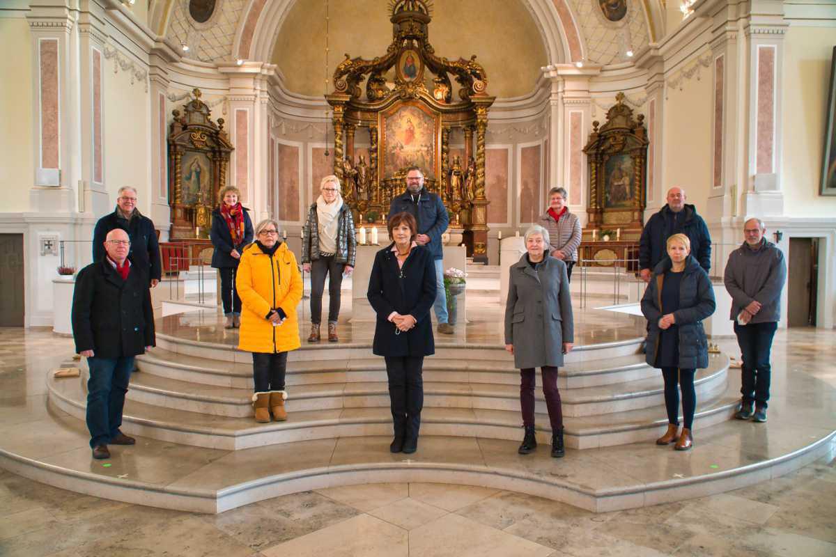 VITUS ehrt Jubilare und Ruheständler VITUS ehrt Jubilare und Ruheständler