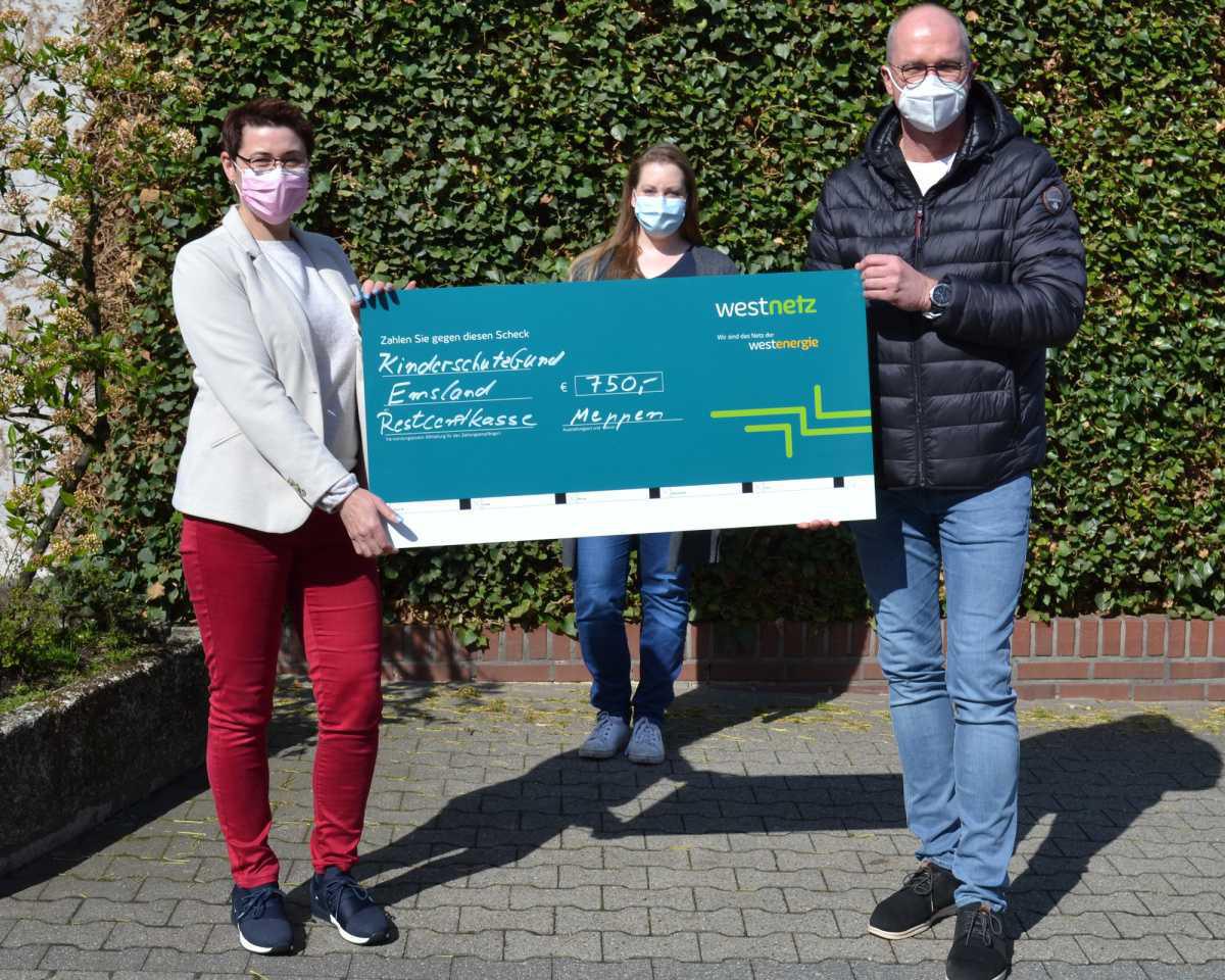 Westnetz-Mitarbeiter spenden Teile ihres Gehalts Westnetz-Mitarbeiter spenden Teile ihres Gehalts