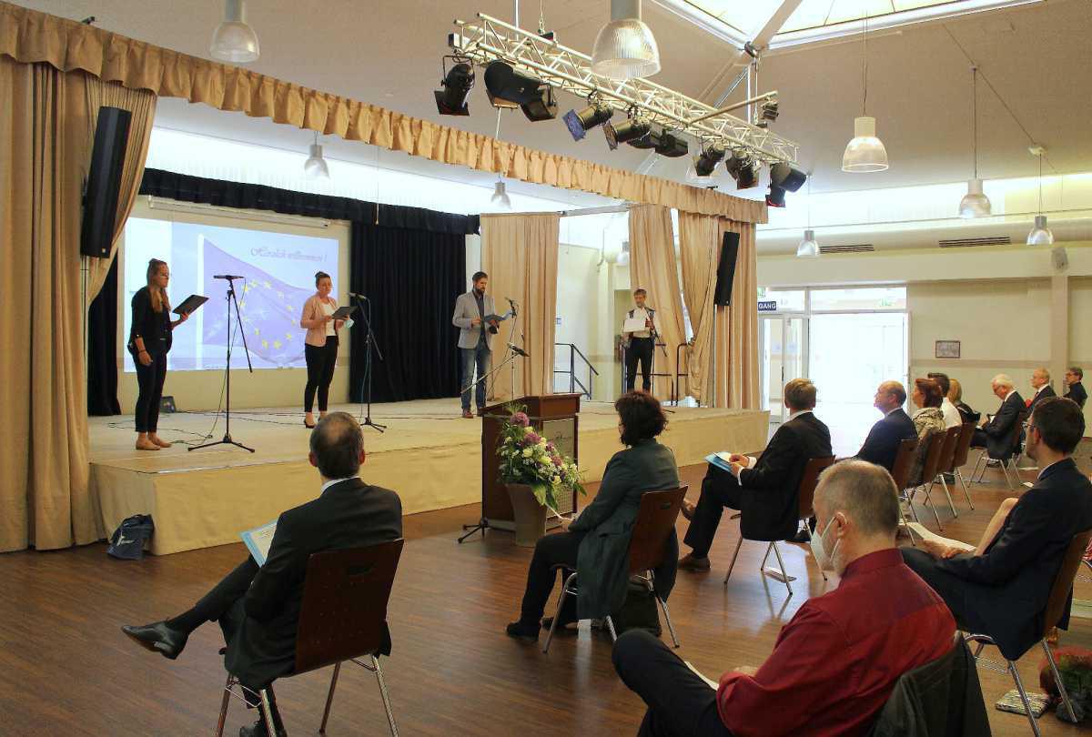 Schulleiter des Gymnasiums Haren in den Ruhestand verabschiedet Schulleiter des Gymnasiums Haren in den Ruhestand verabschiedet