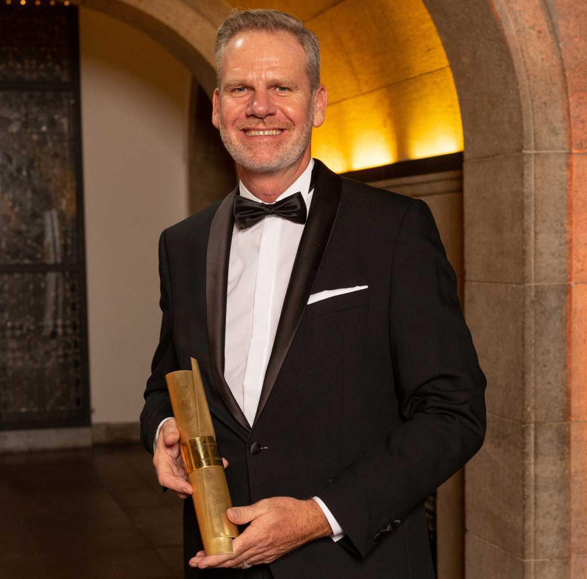 Martin Deymann erhält den LEO-Award Martin Deymann erhält den LEO-Award