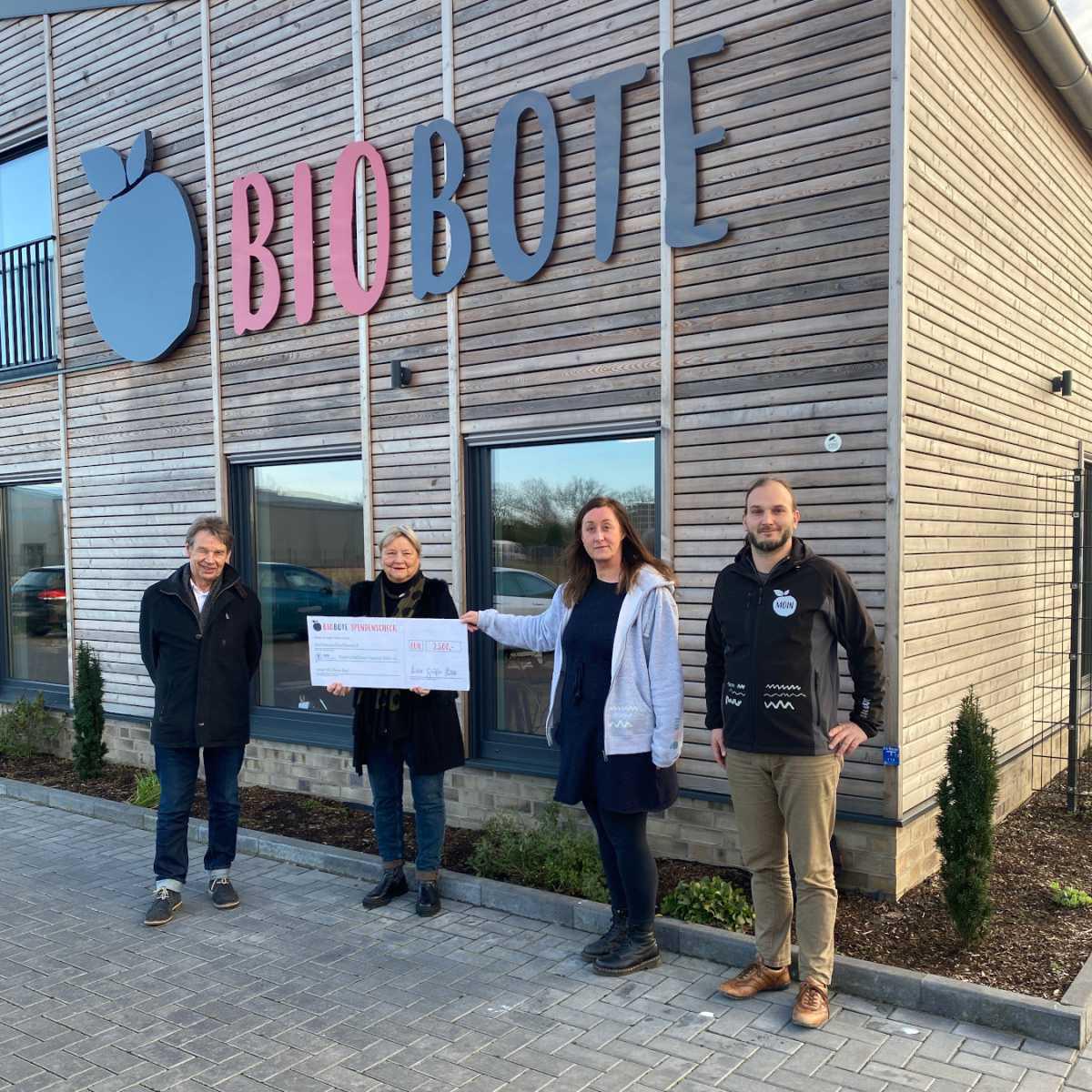 Spendenkisten von „Biobote“ bringen 5.000 Euro für Kinder in der Region