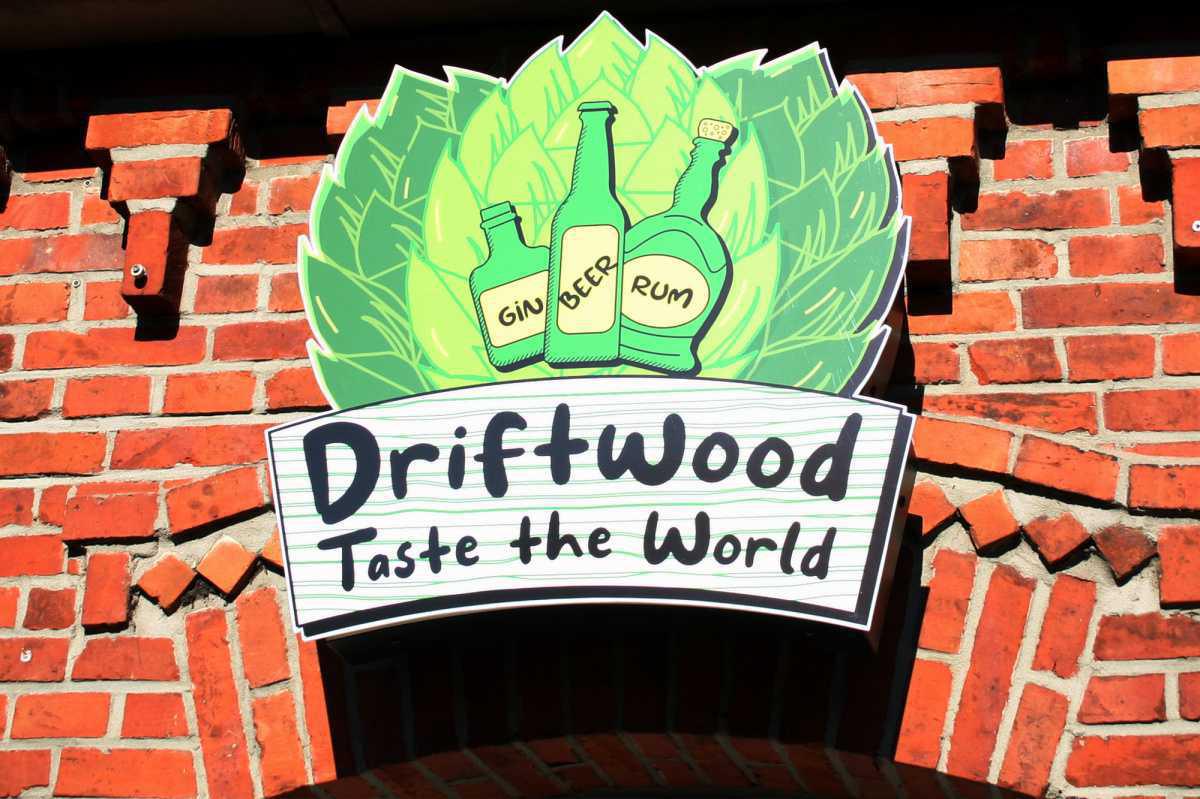 Eröffnung des „Driftwood“ am Freitagabend