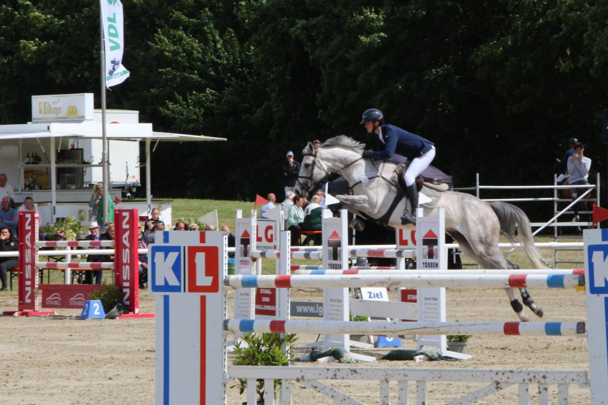 Reitsport auf hohem Niveau - Jubiläumsturnier des RuF Haren Reitsport auf hohem Niveau - Jubiläumsturnier des RuF Haren