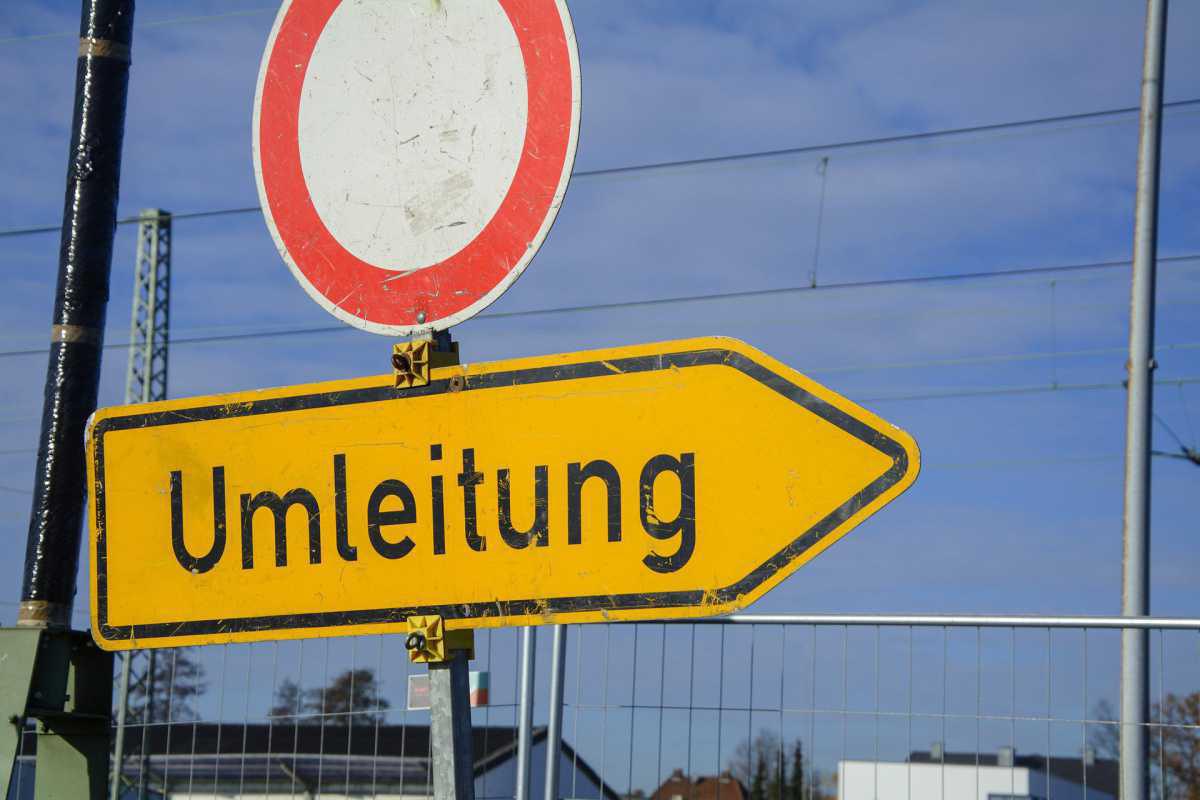 Sanierung des Straßenaufbruchs an der Mittelstraße