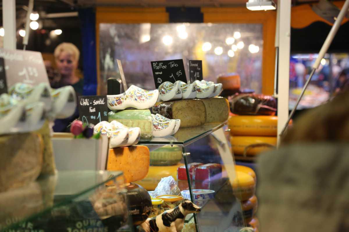 Großer Holland-Markt am Sonntag