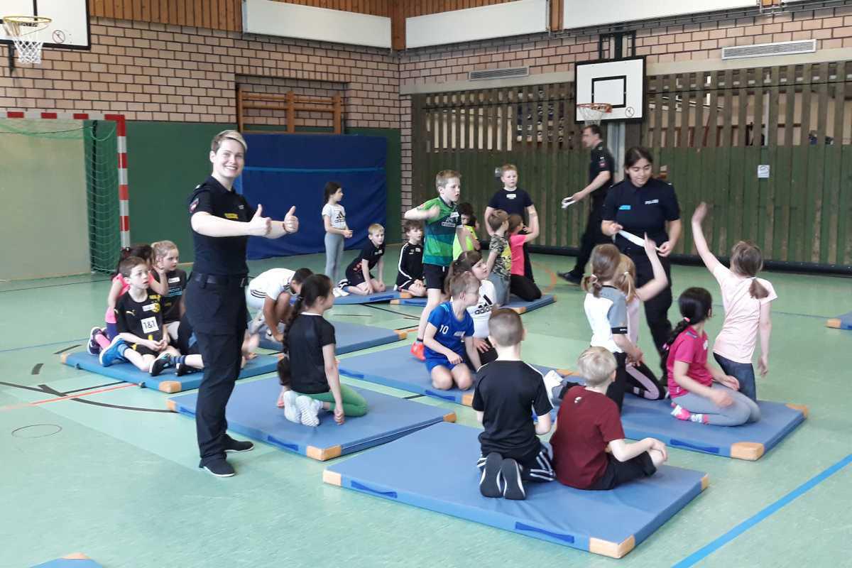 Sportprojekt an der Ansgarischule Sportprojekt an der Ansgarischule