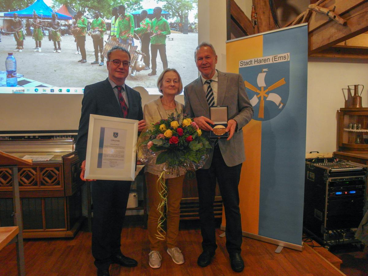 Hans Becker erhält Bürgerpreis der Stadt Haren