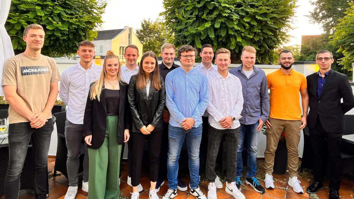 Bestnoten für Röchling-Azubis Bestnoten für Röchling-Azubis