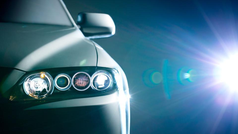 The Accelerator and The Brake, Driving Your Way Home (APRA, The Reserve Bank and Interest rates) The Accelerator and The Brake, Driving Your Way Home (APRA, The Reserve Bank and Interest rates)