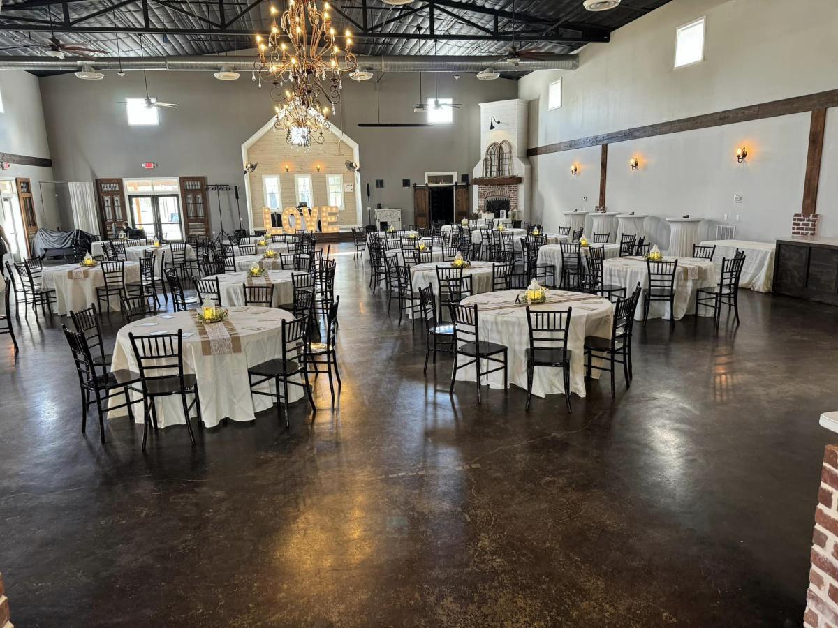 Hochzeit Hall* Hochzeit Hall*