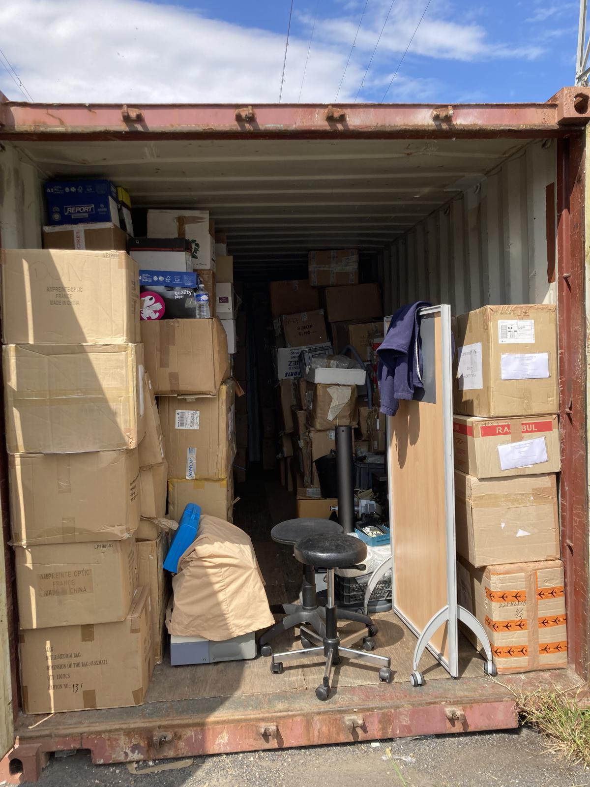 Une journée particulière ... préparation logistique de la prochaine mission  Une journée particulière ... préparation logistique de la prochaine mission