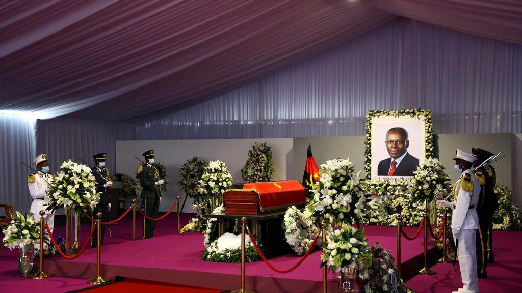 Congo-Angola. Denis Sassou N'Guesso à Luanda pour un dernier hommage à feu José Eduardo Dos Santos