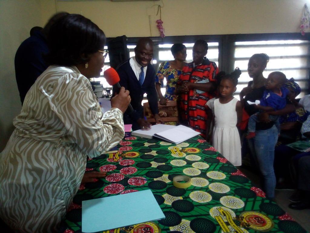 Apatridie. La mairie de Bacongo octroie des actes de naissance aux enfants de 0 à 12 ans