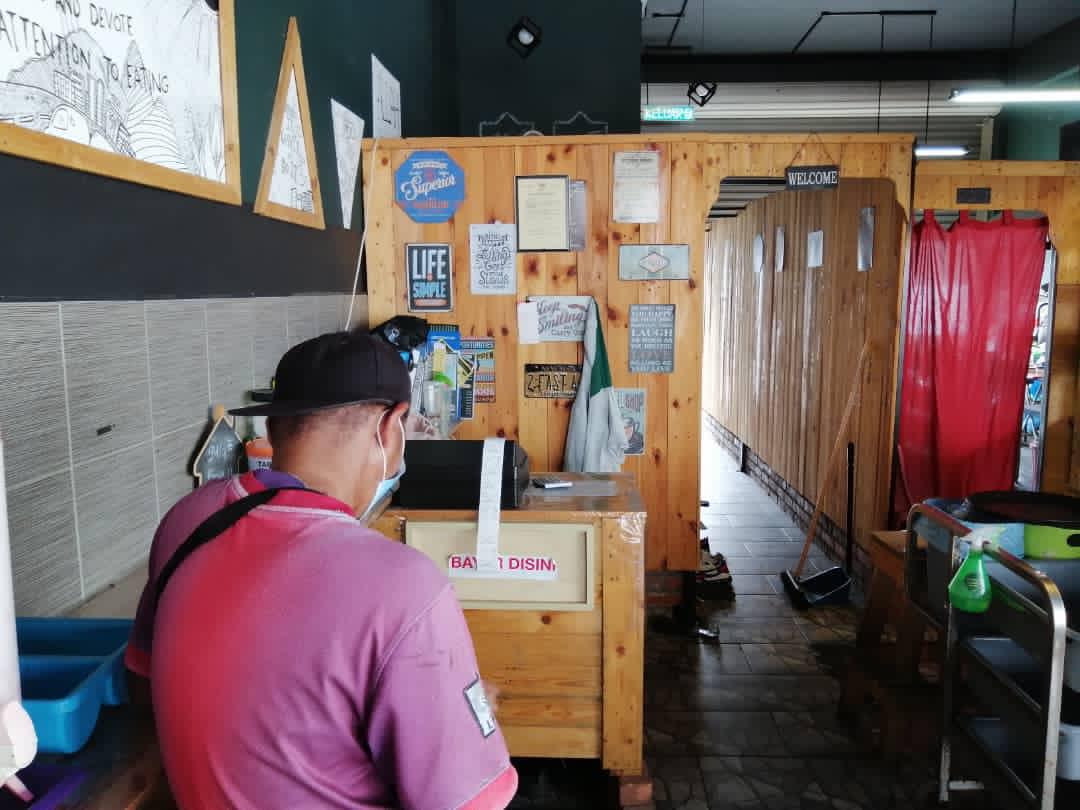 Restoran Bummbu Nasi Ayam RM2.90 