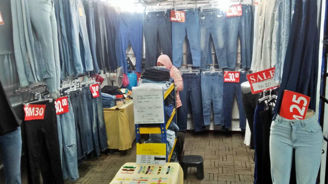 kedai seluar jeans near me