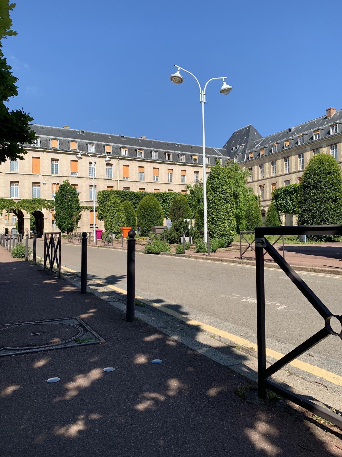 Merci au personnel de l’hôpital Bicêtre pour ce bel accueil Merci au personnel de l’hôpital Bicêtre pour ce bel accueil